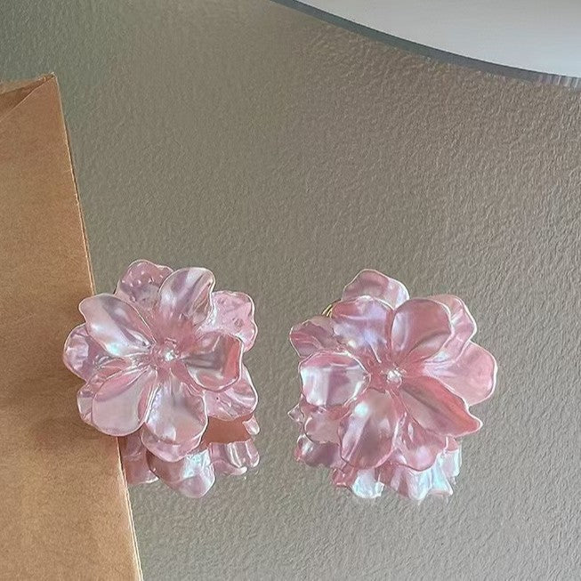 Trendy Unique Floral Studs