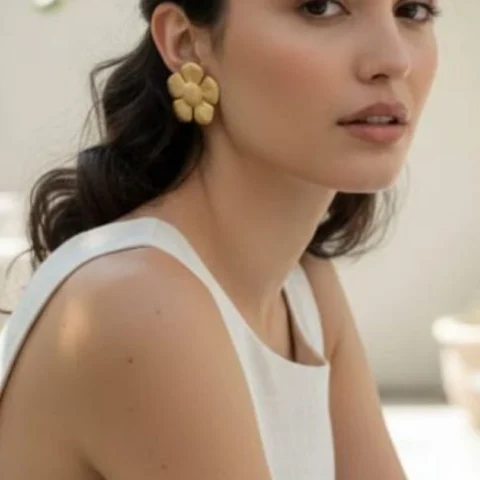 EARING
